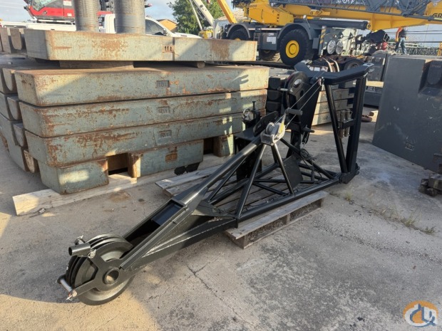 Liebherr Heavy Duty Jib for LTM1055-3.2 Jib Sections  Components Crane Part for Sale in Houston Texas  Crane Network image 0