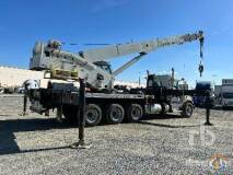 2012 Kenworth T-800 slide 3