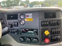 2021 Manitex 26101 C slide 12