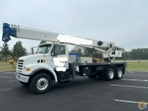 2004 Manitex 22101 S slide 8