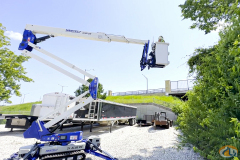 Manitex AL68 DE slide 9