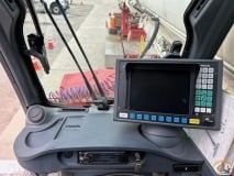 Liebherr LTM 1300-6.2 slide 10