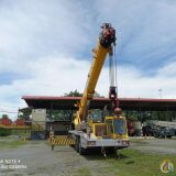 2009 Grove TMS700E slide 2