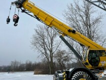 2020 Grove GRT880 slide 2