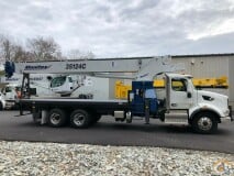 2025 Manitex 35124 C slide 1