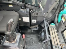 Kobelco CKE900G slide 21