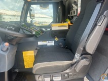 Liebherr LTM 1070-4.2 slide 17