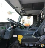 Liebherr LTM 1230-5.1 slide 8