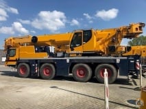 Liebherr LTM 1090-4.2 slide 3