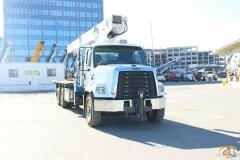 2025 Manitex 30100 C slide 5