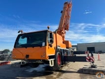 Liebherr LTM 1090-4.2 slide 1
