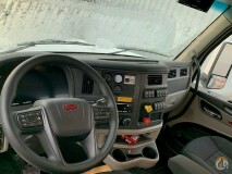 2023 Manitex 26101 C slide 9