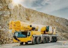 Liebherr LTM 1300-6.3 slide 1