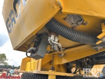 Grove RT700E slide 3