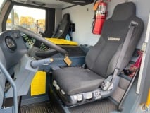 Liebherr LTM 1500-8.1 slide 2