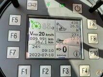 Liebherr LTM 1350-6.1 slide 2