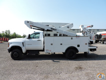 Versalift VST-47-MHI slide 5