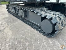 Kobelco CKE900G slide 5