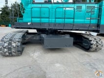 Kobelco CKE900G slide 65