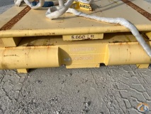 2012 Grove RT9130E-2 slide 8