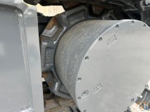 Kobelco CKE900G slide 8