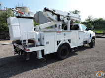 Versalift VST-47-MHI slide 3