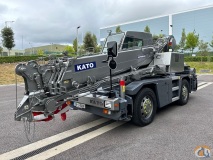 Kato 13 Ton City Crane slide 8