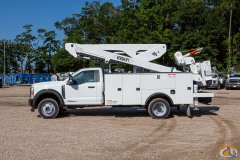 Versalift VST-47-MHI slide 3