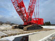 Manitowoc 18000 slide 2