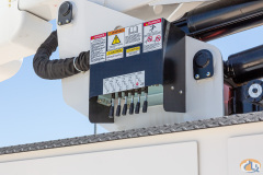 Versalift VN-555-MHI slide 9