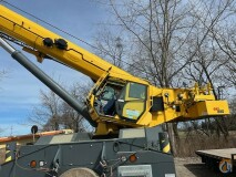 2020 Grove GRT880 slide 4