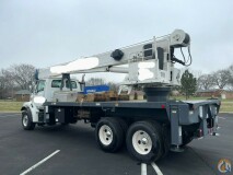 2004 Manitex 22101 S slide 7