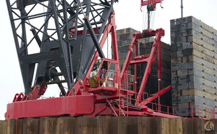 Manitowoc M-1200 Ringer Crane complete with M-250 crawler crane Crane ...