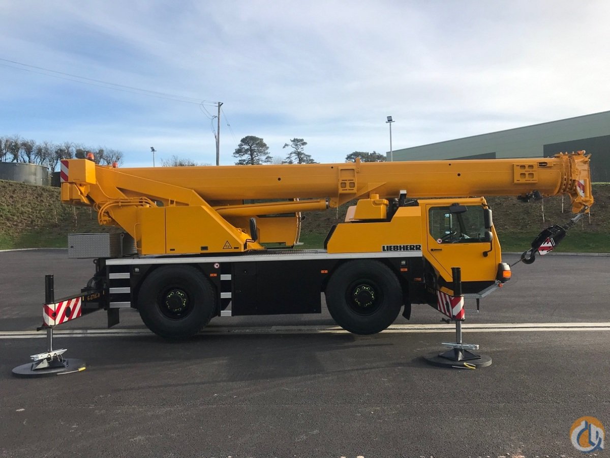 2006 LIEBHERR LTM1040-2.1 - LOW KILOMETRES, EXCELLENT CONDITION Crane ...