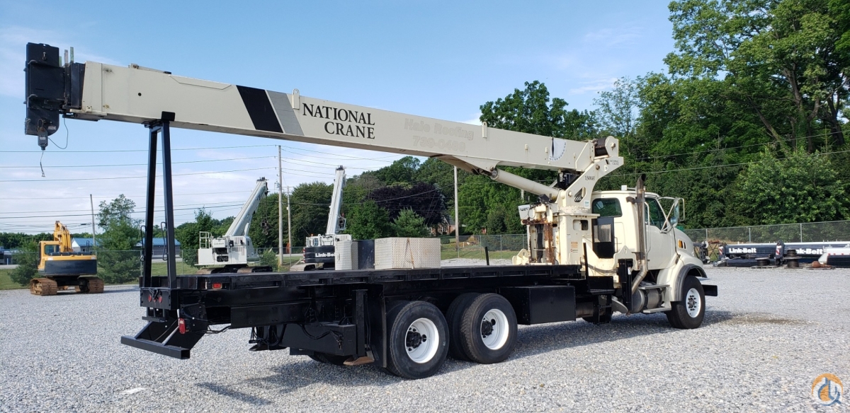 OUT & DOWN OUTRIGGERS 30Ton Behind Cab Mount Crane for Sale in