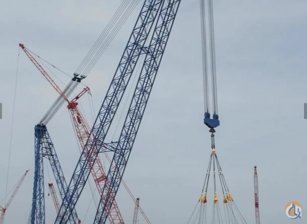 Super crane event. Bigge 125d AFRD. Liebherr LR 1800-1.0.