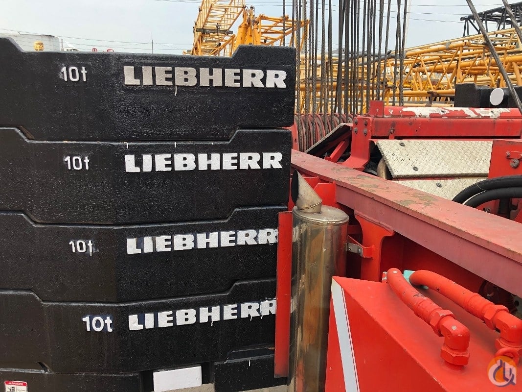 Download wallpapers Liebherr logo, silver shiny logo, Liebherr metal emblem,  gray carbon fiber texture, Liebherr, brands, creative art, Liebherr emblem  for desktop free. Pictures for desktop free