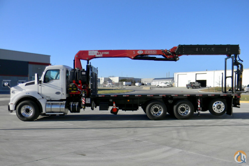 New Fassi F425SE.04 drywall crane for sale on Kenworth T880 chassis