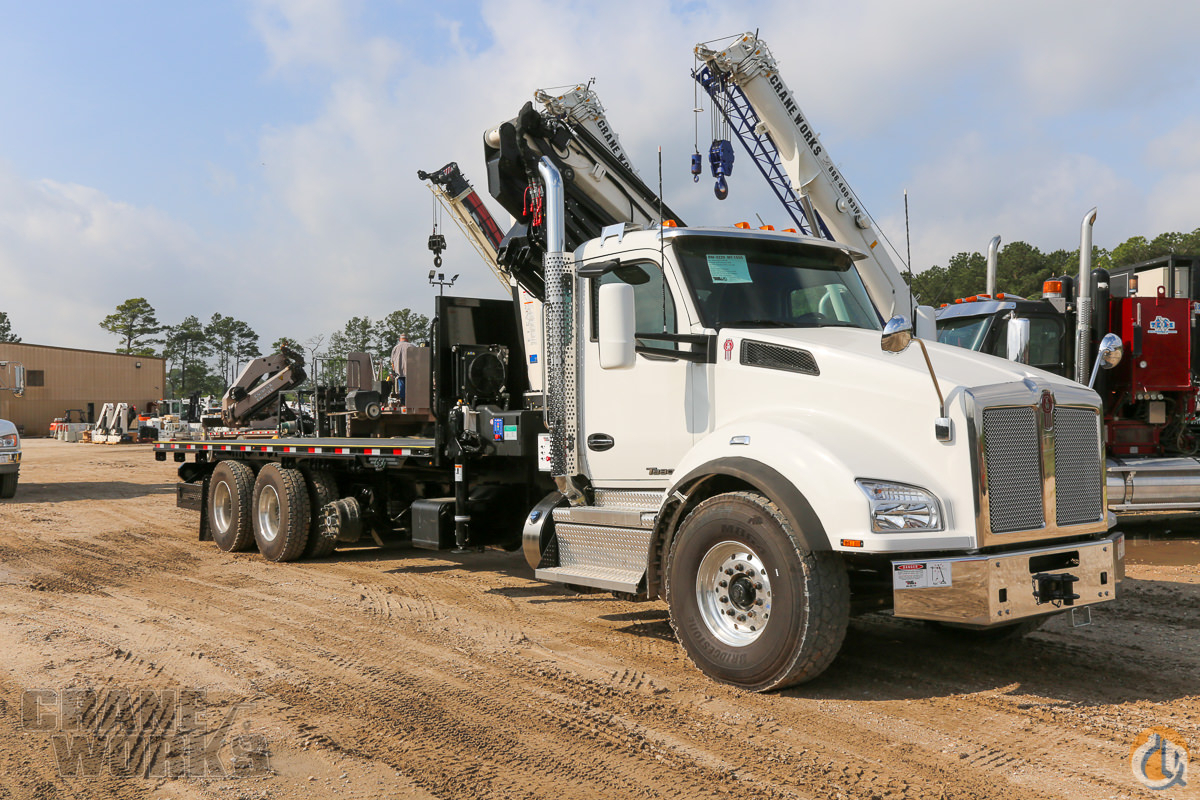 2019 Auto Crane HC12s with Titan 60 service body mounted to 2020