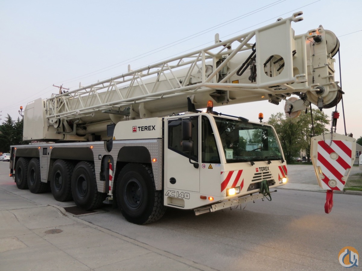 Авито автокраны. Терекс Демаг АС 140. Кран Terex-Demag ac140. Автокран Demag AC 140. Terex 140 тонн.