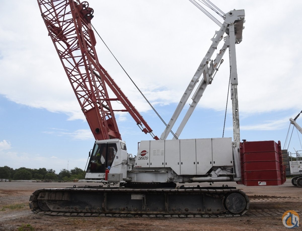 2006 MANITOWOC 2250 III Crane for Sale on