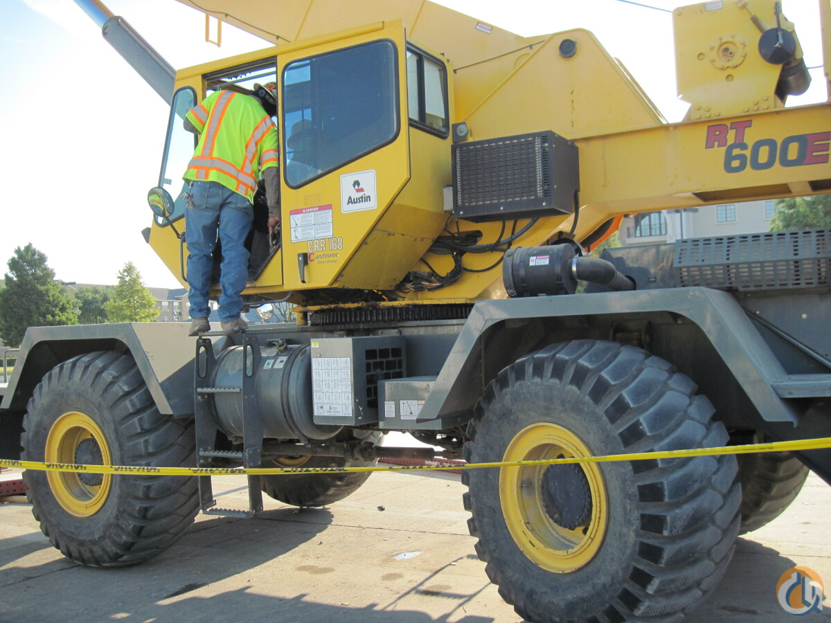 Grove RT600E 50 ton Hydraulic RT Crane for Sale on