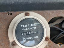 1991 CATERPILLAR V250B slide 10