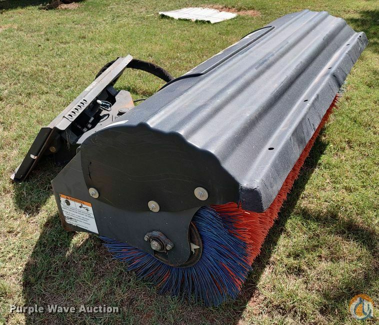 2014 Bobcat 68 Angle Broom BOBCAT 68 Angle Broom Purple Wave, Inc. on