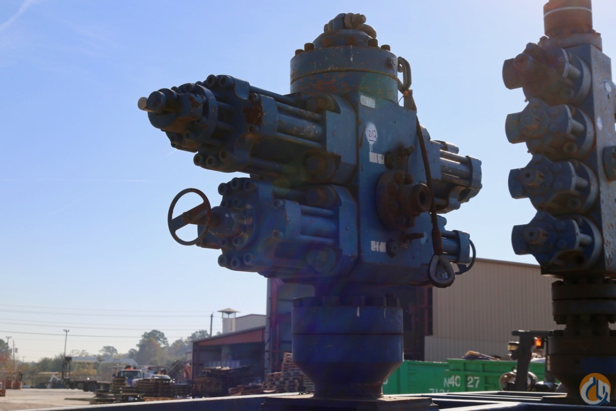 Used 2011 Texas Oil Tools 5 1/8 inch 15K Dual Combi BOP Oilfield