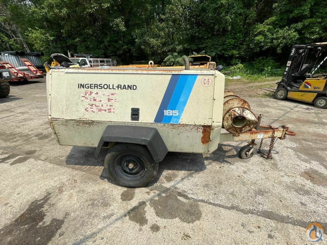 185 cfm 2025 towable ingersoll rand