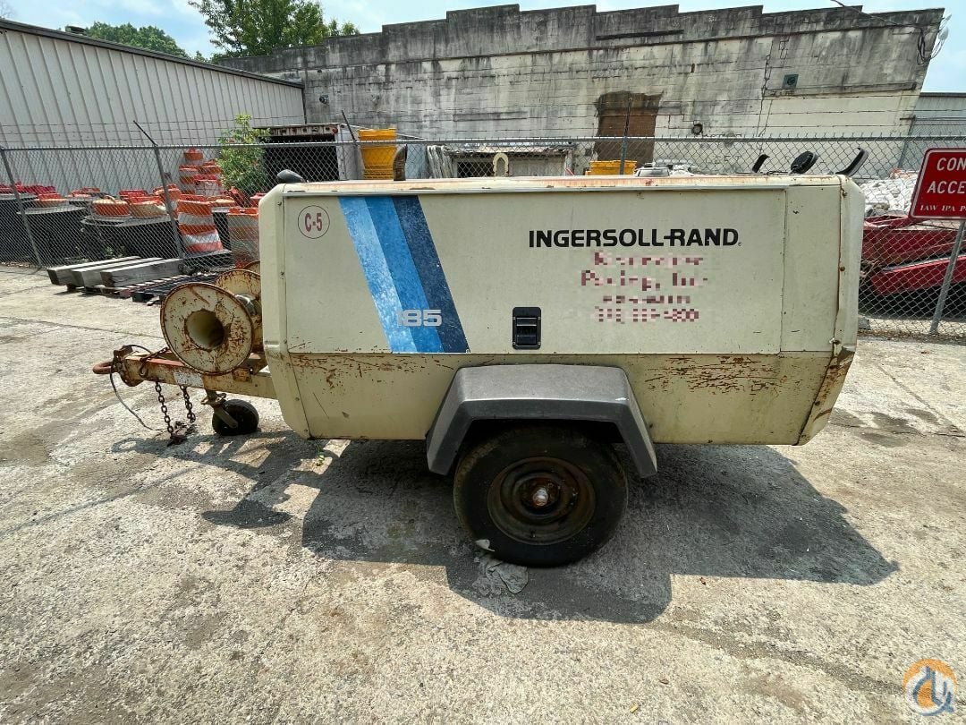 Ingersoll rand 185 2025 cfm air compressor