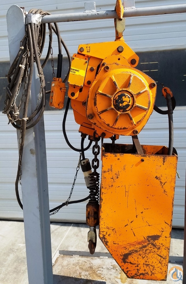 Harrington Hoists HARRINGTON HOIST, 2 1/2TON, APPROX 100FT LIFT, W