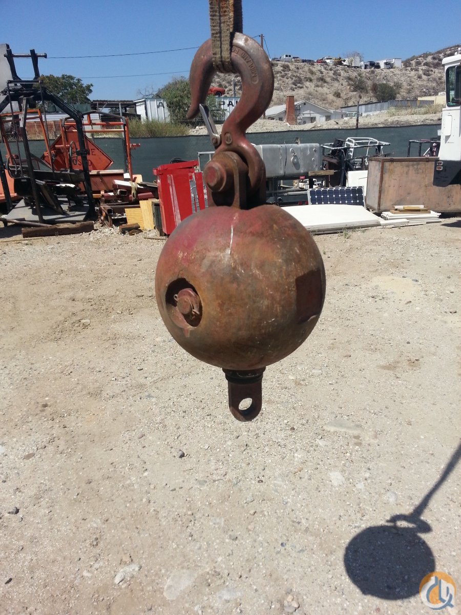 Johnson Downhaul Ball Overhaul Hook Balls Crane Part for Sale in California