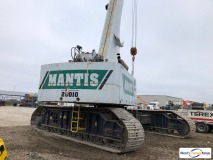 picture of a crane